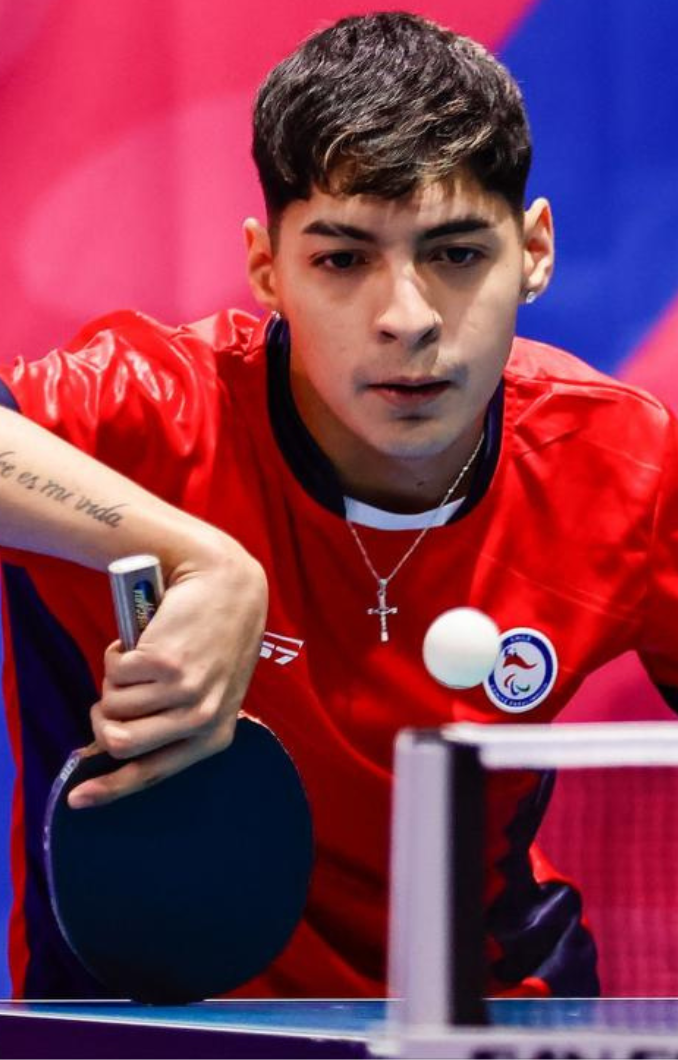 Vicente Vidal: orgullo salesiano en el para tenis de mesa